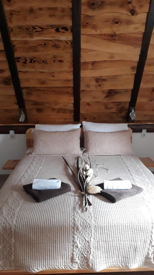 Rustic Lodge Plitvice 1 Plitvicka Jezera Bagian luar foto
