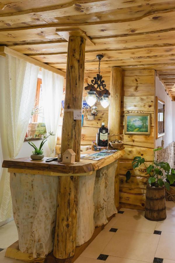 Rustic Lodge Plitvice 1 Plitvicka Jezera Bagian luar foto