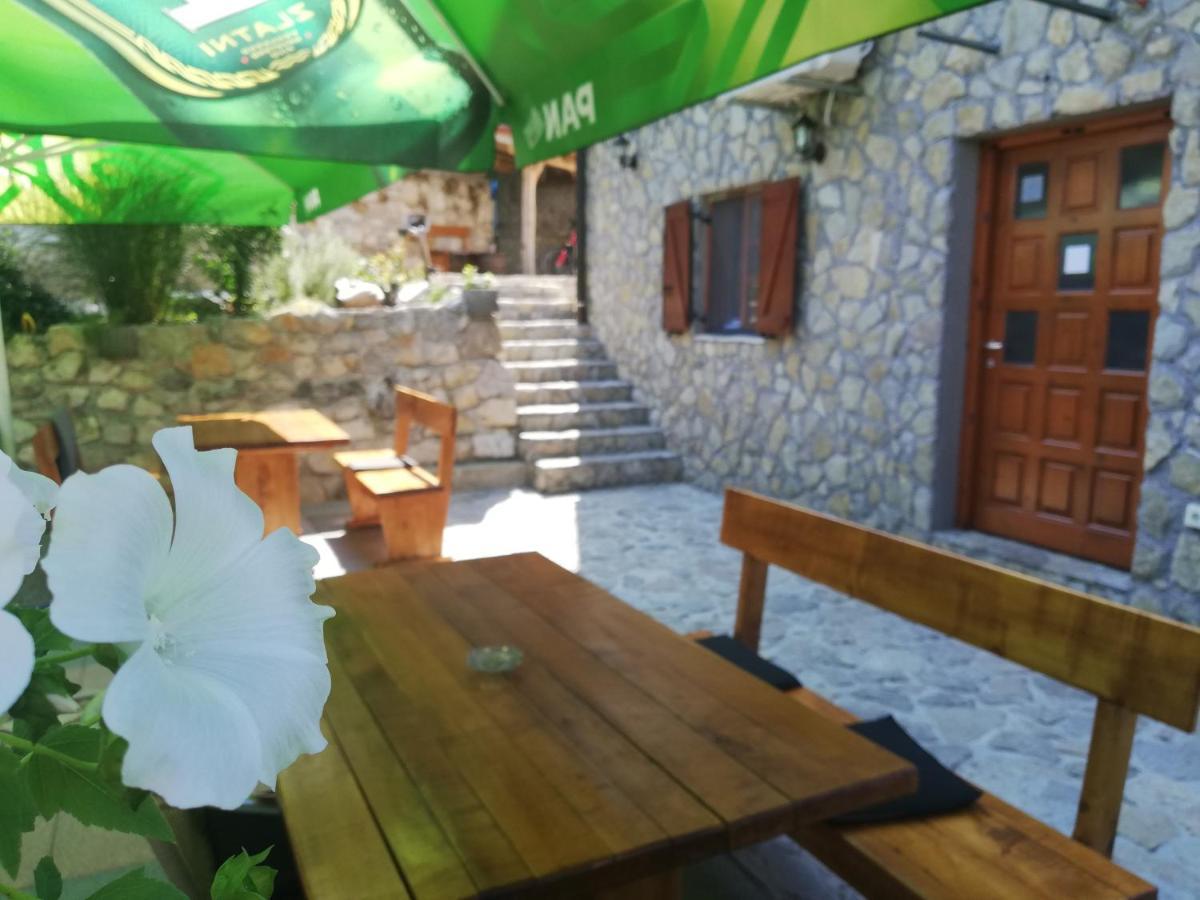 Rustic Lodge Plitvice 1 Plitvicka Jezera Bagian luar foto
