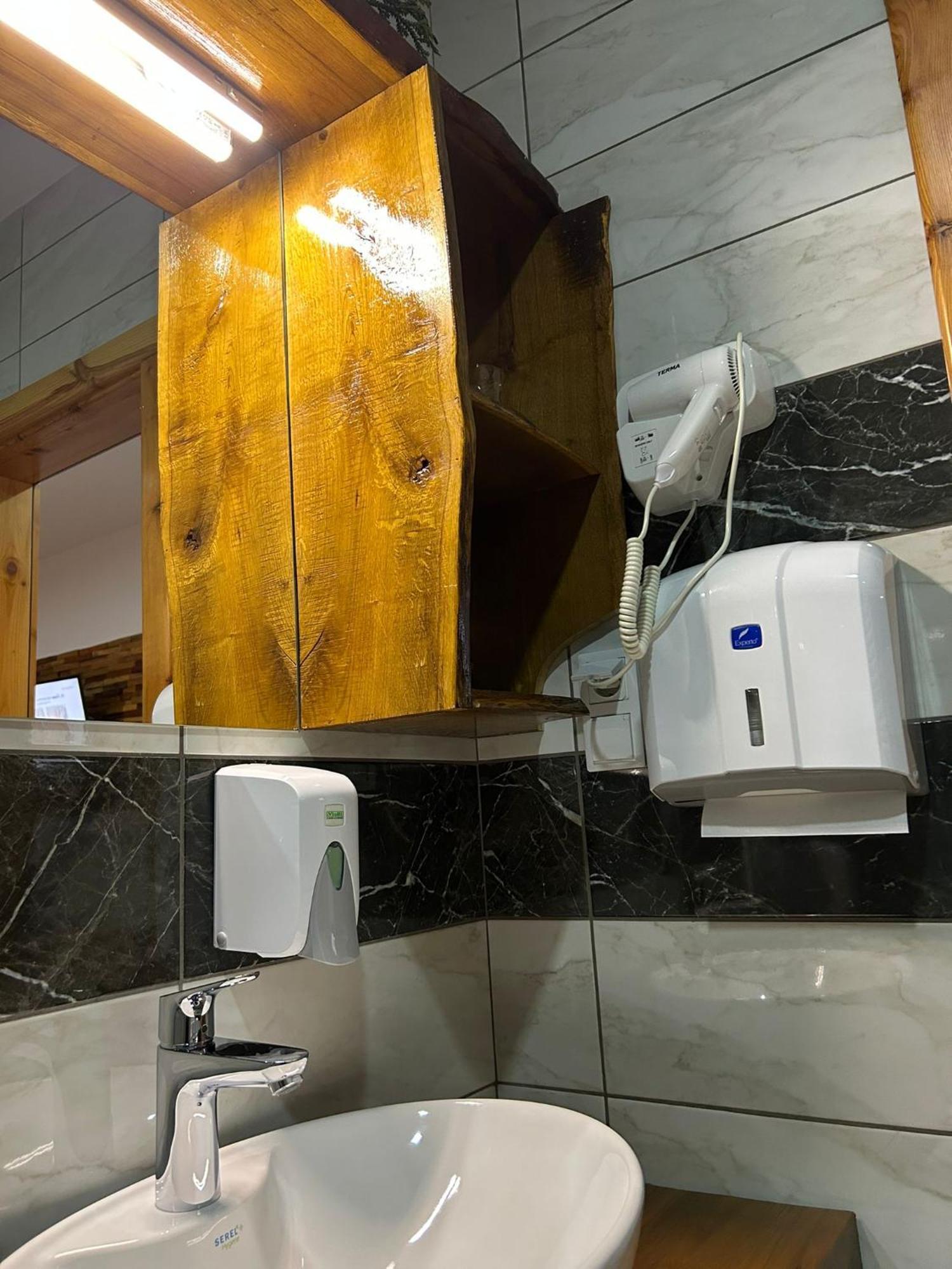 Rustic Lodge Plitvice 1 Plitvicka Jezera Bagian luar foto