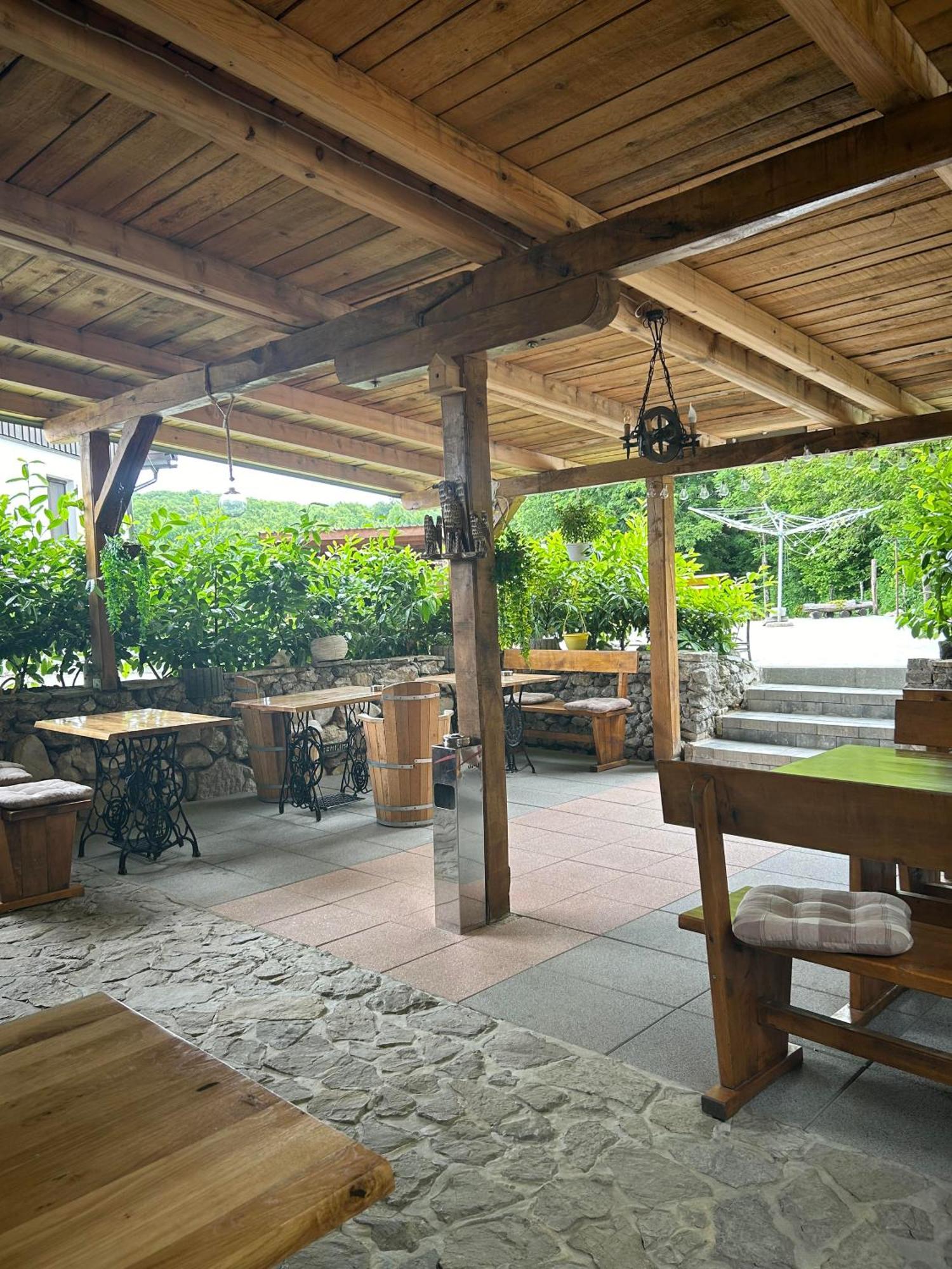 Rustic Lodge Plitvice 1 Plitvicka Jezera Bagian luar foto